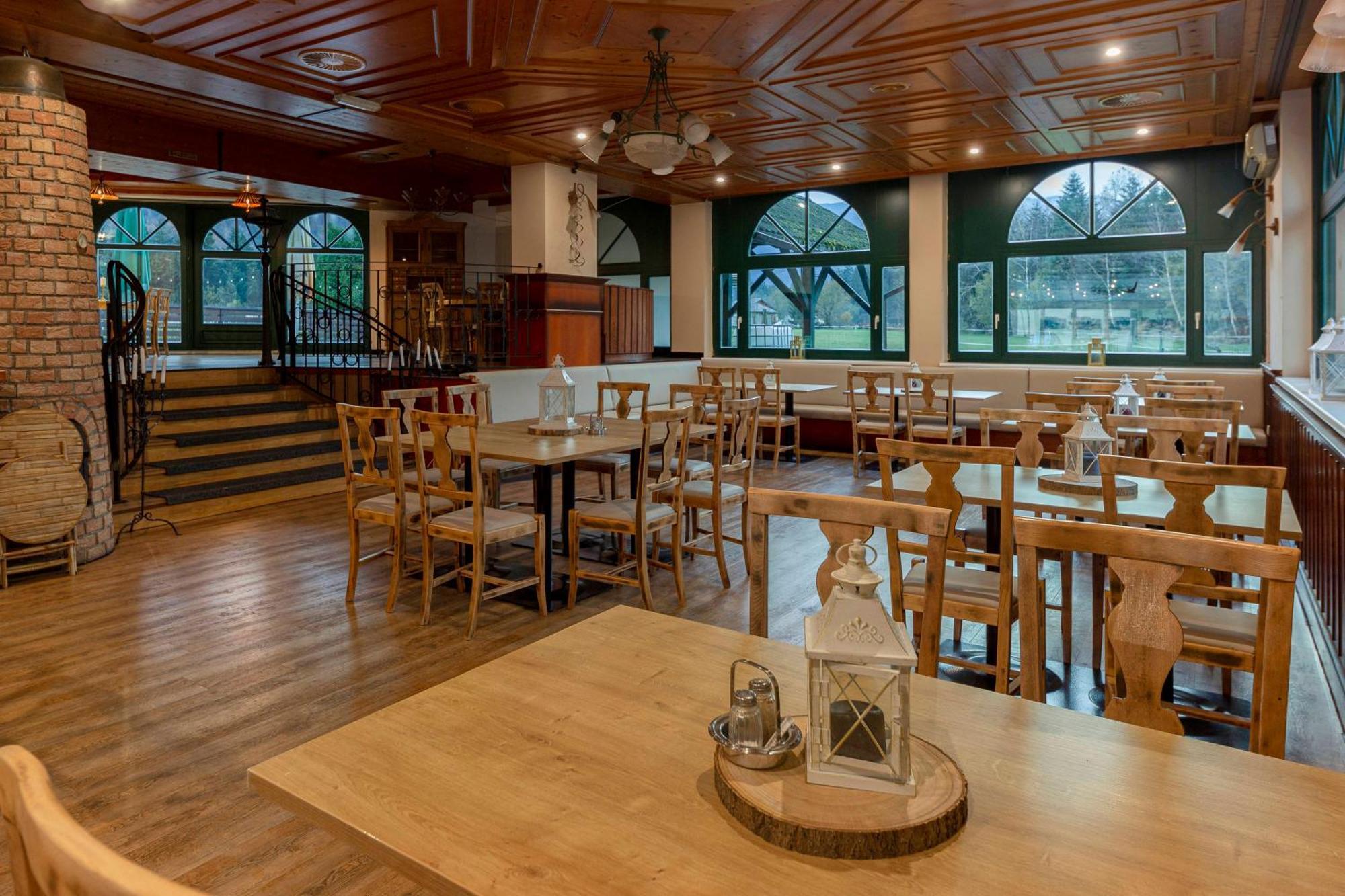 Hotel Burger Venise Recica ob Savinji Bagian luar foto