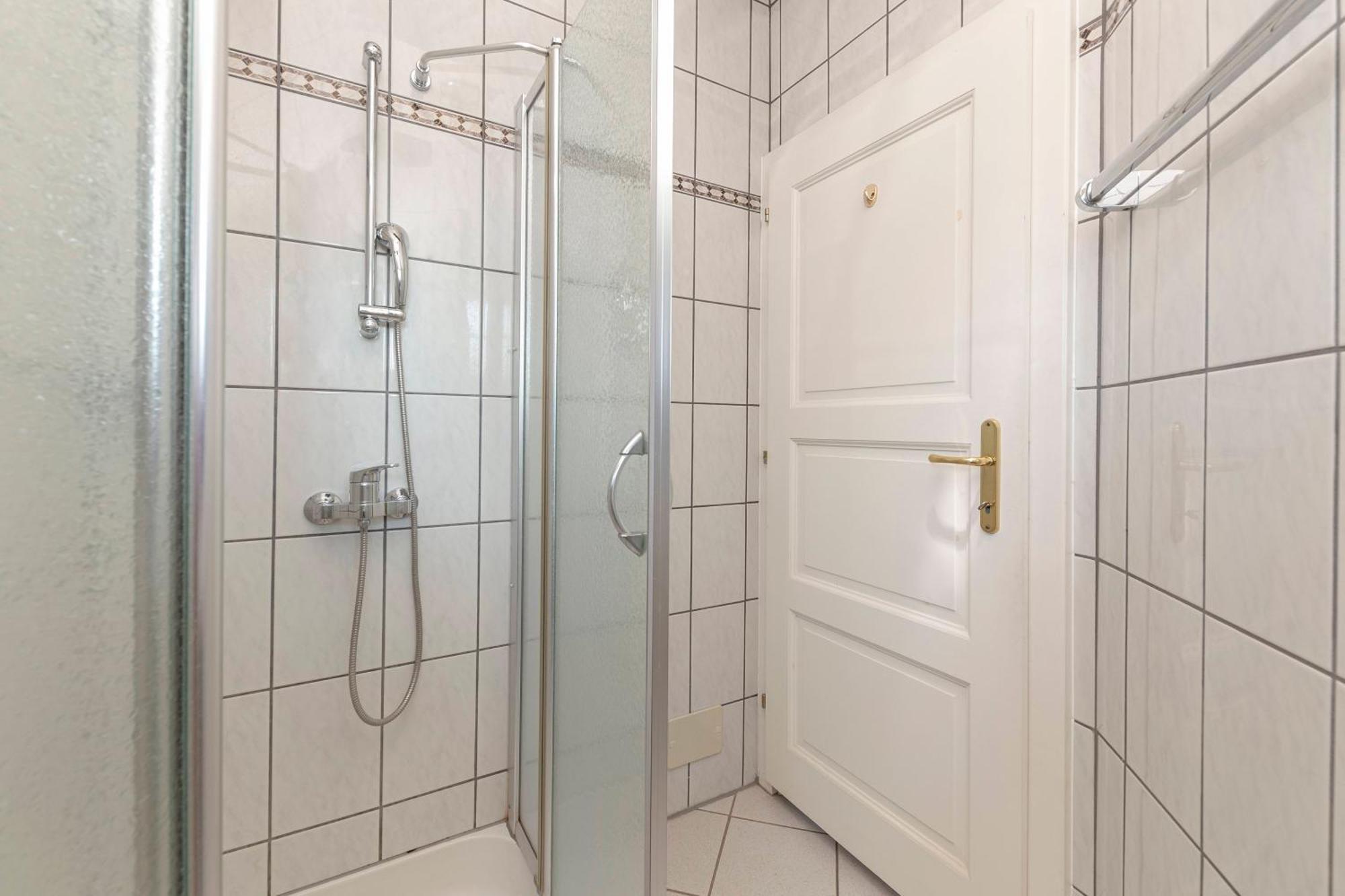 Hotel Burger Venise Recica ob Savinji Bagian luar foto